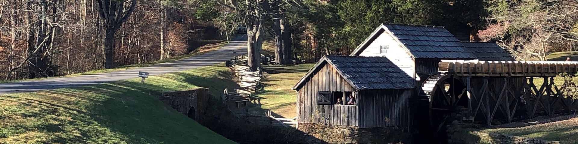 Beautiful place with an old feel and
A lot of history.....