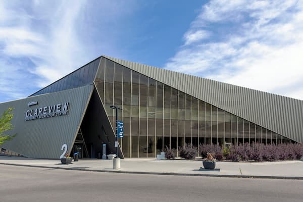 Edmonton_ClareviewRecreationalCentre_6131983-1