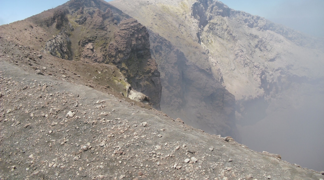 2012 july Etna central crater eruption 3322 meters - The kitchen of hell
