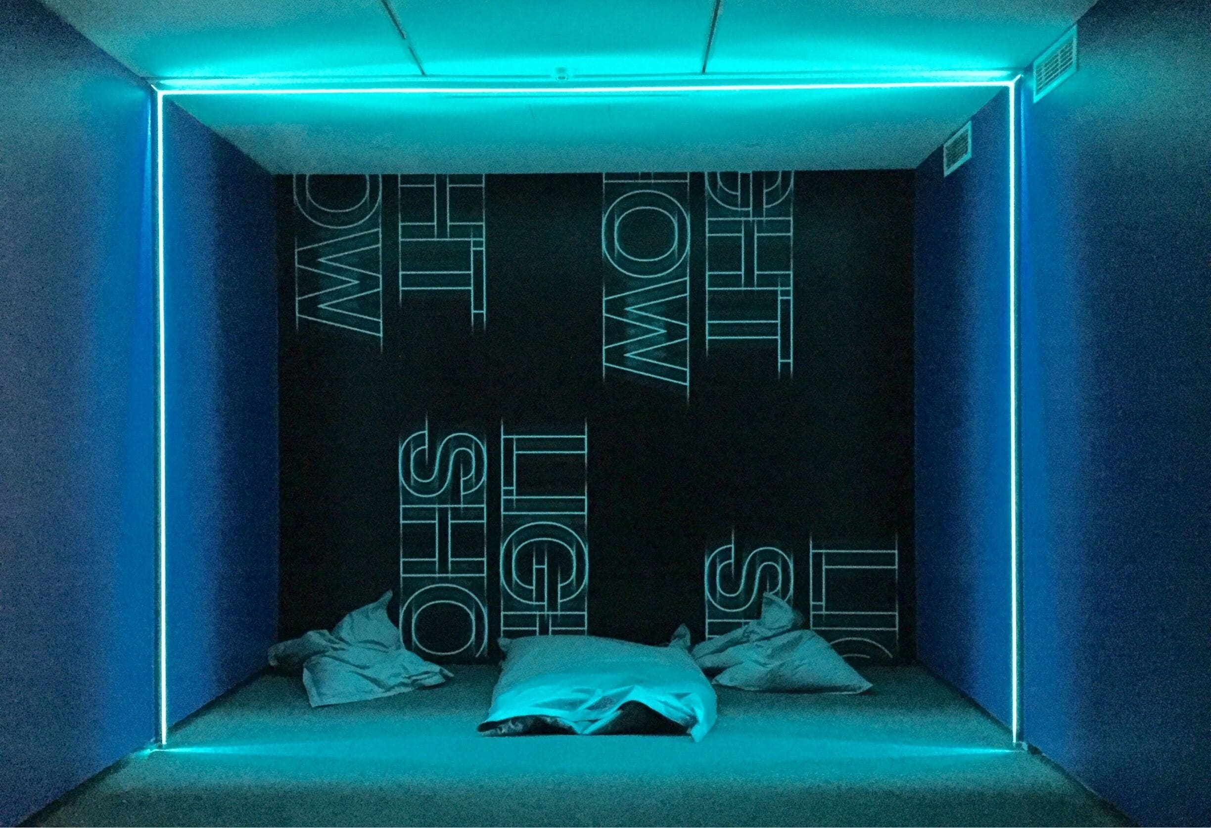 Fascinating light show at the contemporary art gallery. James Turrell's light installation is mysteriously beautiful. 