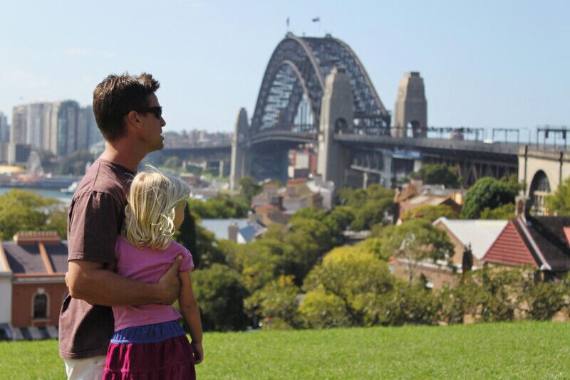 Just behind the Rocks District in Sydney you will find "Observatory Hill", a popular park with locals and workers.
The Hill gives you a million dollar view of the Harbour Bridge and Sydney Harbour and is worth the climb up the hill to take a picture..