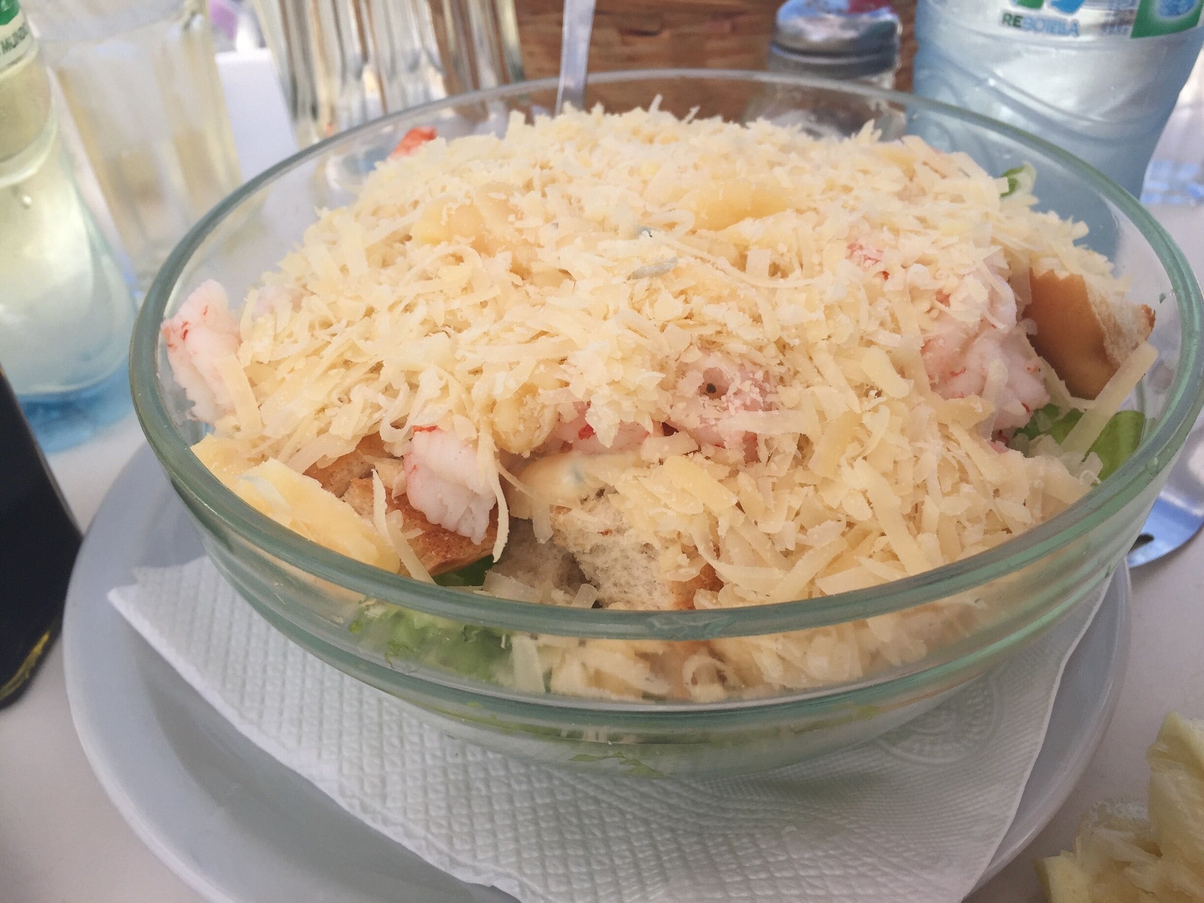 Caesar con camarones