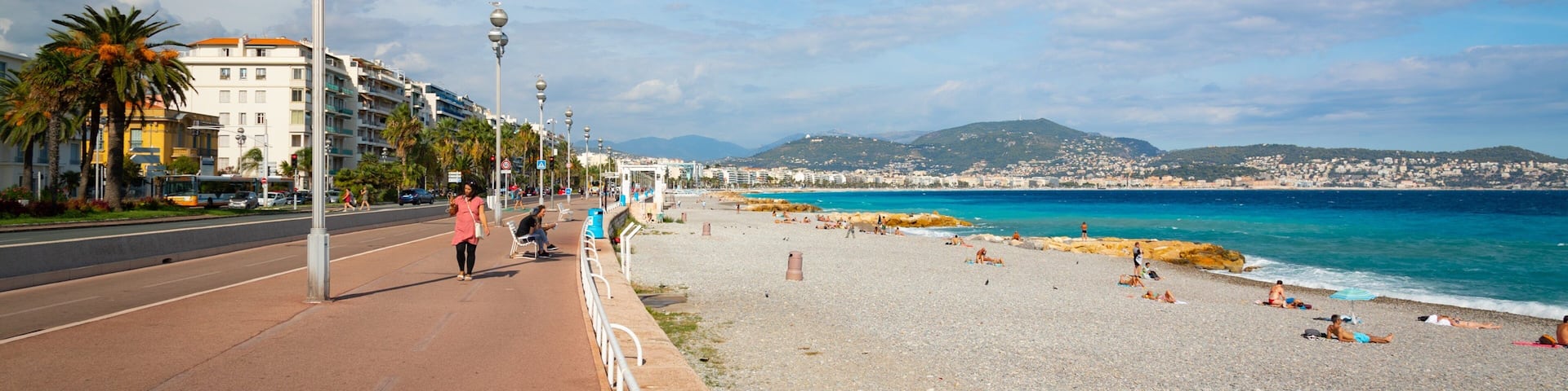 La Californie featuring a beach and general coastal views