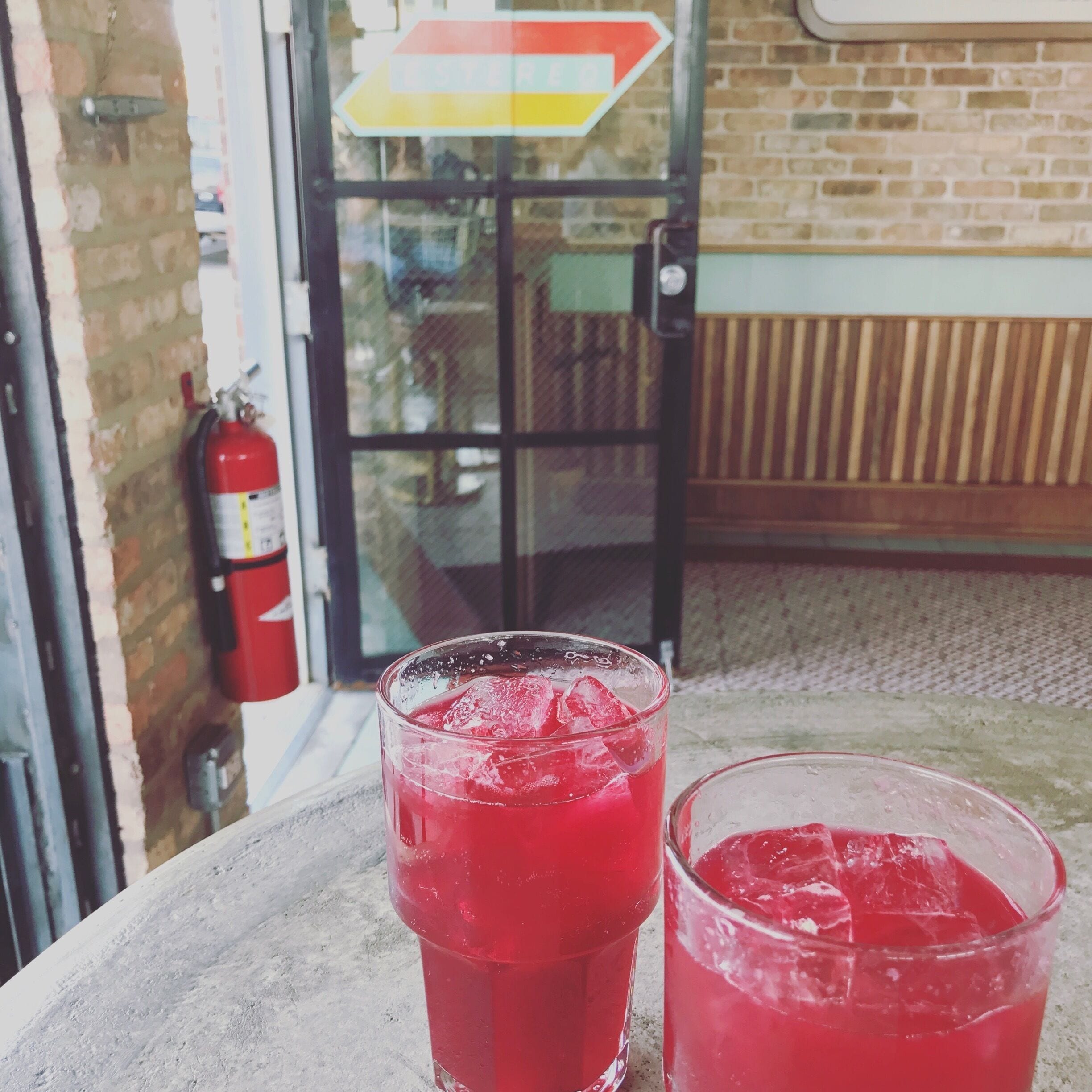 One of my favorite places to grab a drink in Logan Square. It's cozy, familiar, and their drinks are on point. They have a rotating cocktail menu, as well as beers and Latin inspired spirits. The friendly staff juggles between serving drinks and changing vinyls. Come cool off at Estereo with a refreshing summer drink. #lifeatexpedia