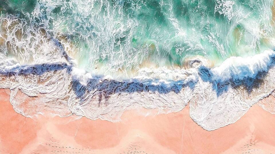 Tip: Use Adobe Lightroom to edit your photos of beaches #LifeAtExpedia
Also check out my Instagram @saimonro