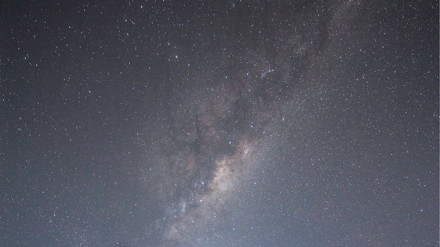 Milky Way & Mars rising. Taken at Long Reef on Sydney’s Northern Beaches.