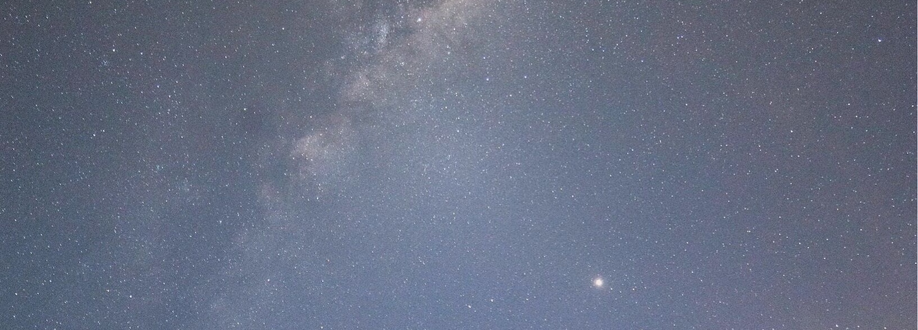 Milky Way & Mars rising. Taken at Long Reef on Sydney’s Northern Beaches.