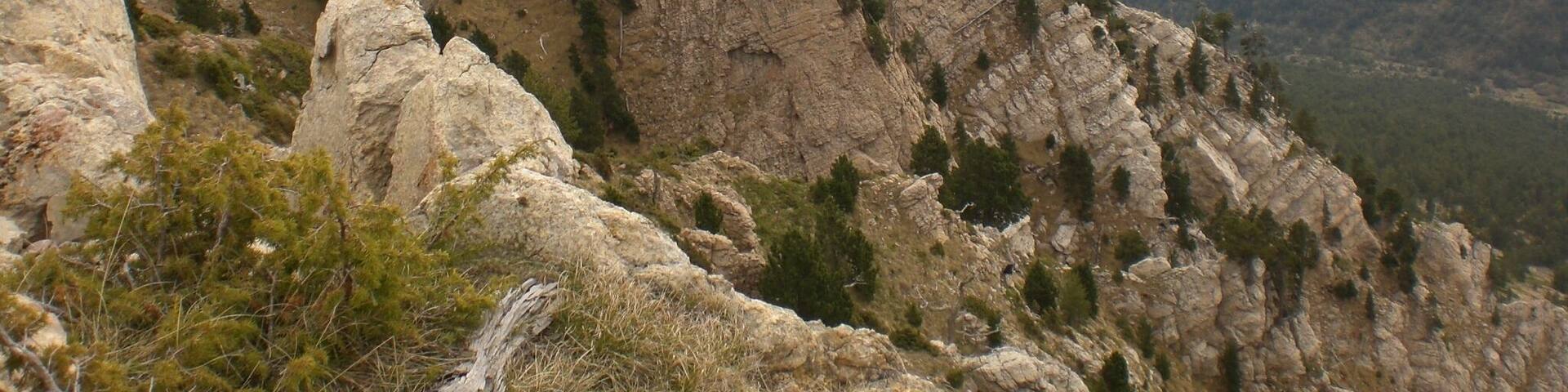 Pantà de la Llosa del Cavall al fons des de la Serra de Cap del Verd (abril 2011)