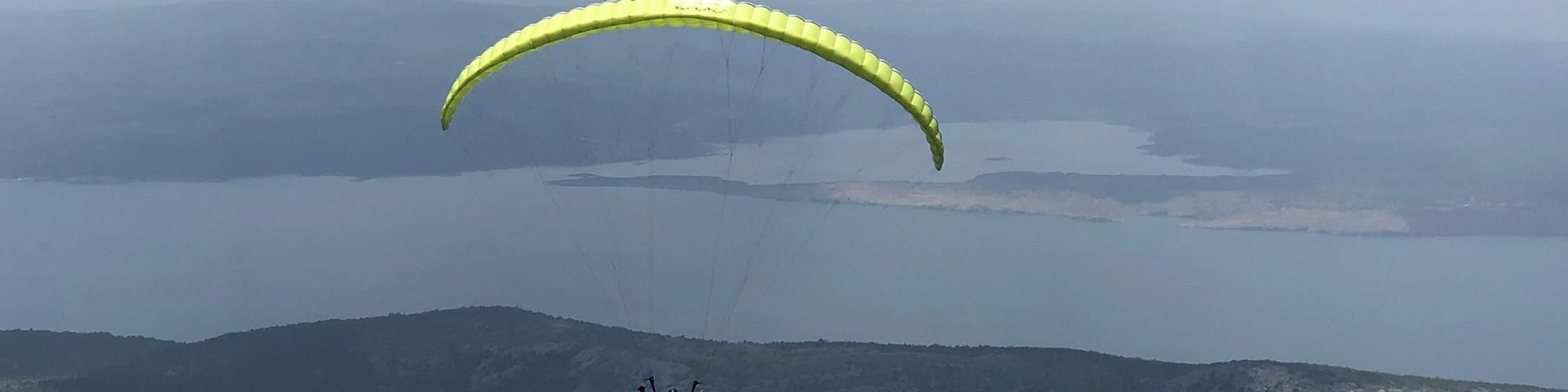 And finally what we came all this way for. Good food, friends, flying and a beautiful land to fly over.