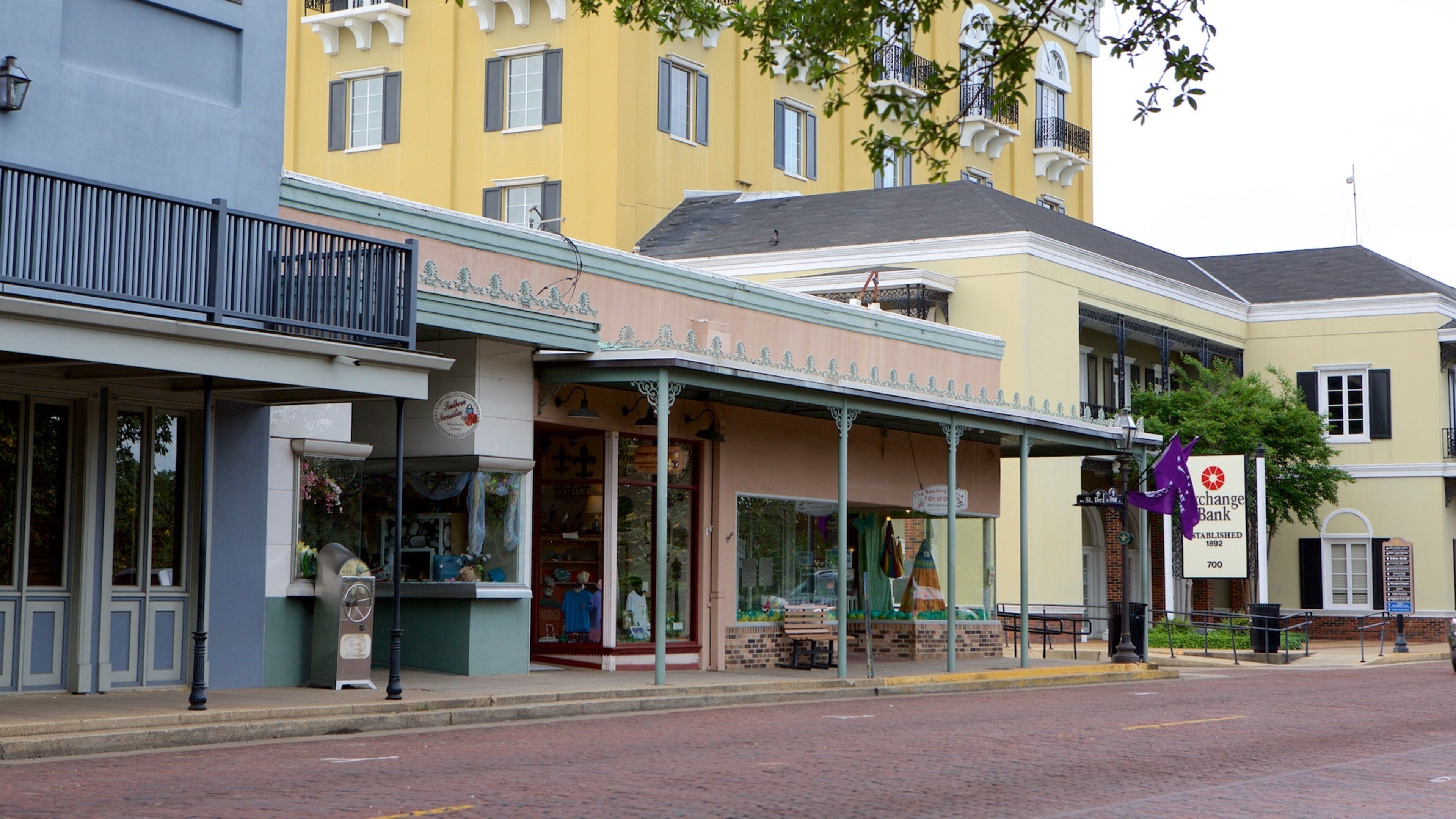 Natchitoches which includes a city