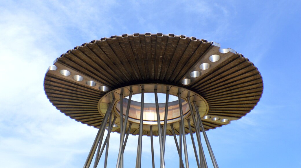 I think this shot is just cool. It looks like a UFO or from that 80's tv show Tripod Trilogy.