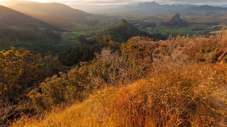 Sunset, view to Mount Warning, Wollumbin, Mebbin, Border Ranges, Mount Jerusalem National Park, Nightcap, Doon Doon, Uki, Tweed Valley, Byron Bay Hinterland - NSW, Australia