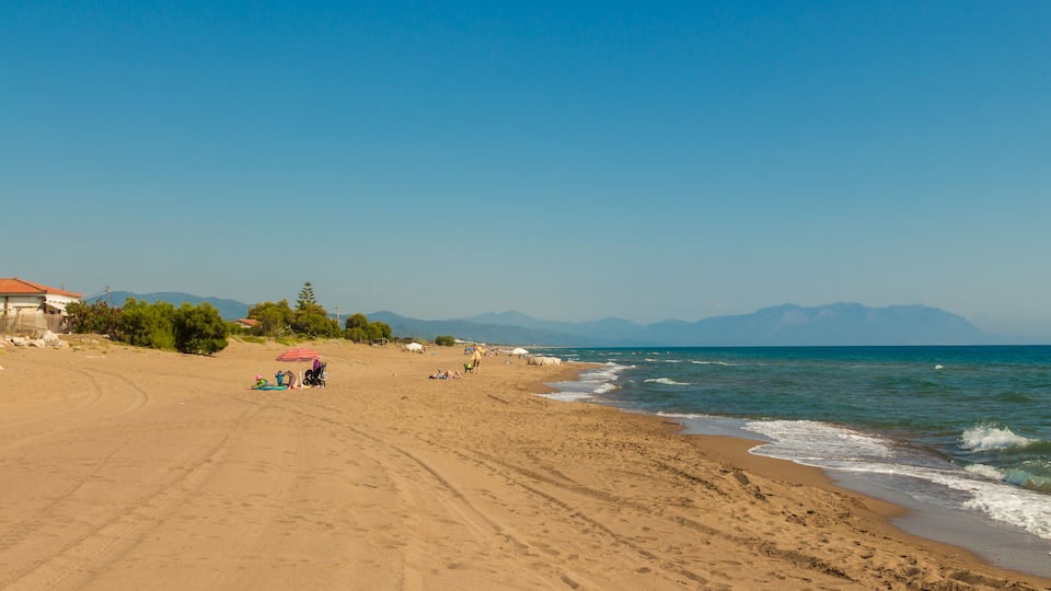 Sandy beach in western Peloponnese in the district of Elis, near Zacharo town, Greece; Shutterstock ID 678333982; Purchase Order: -