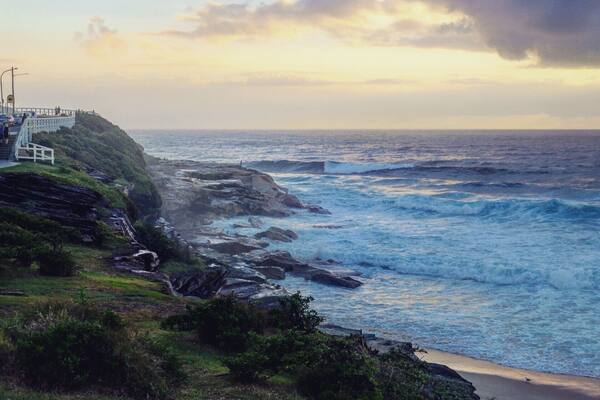 Sydney coastal walk Coogee to bondi beach. This was at sunrise.
#beachbound