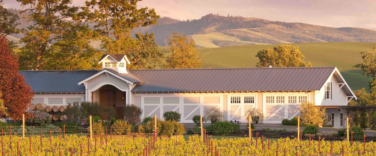 Walla Walla which includes farmland and a house