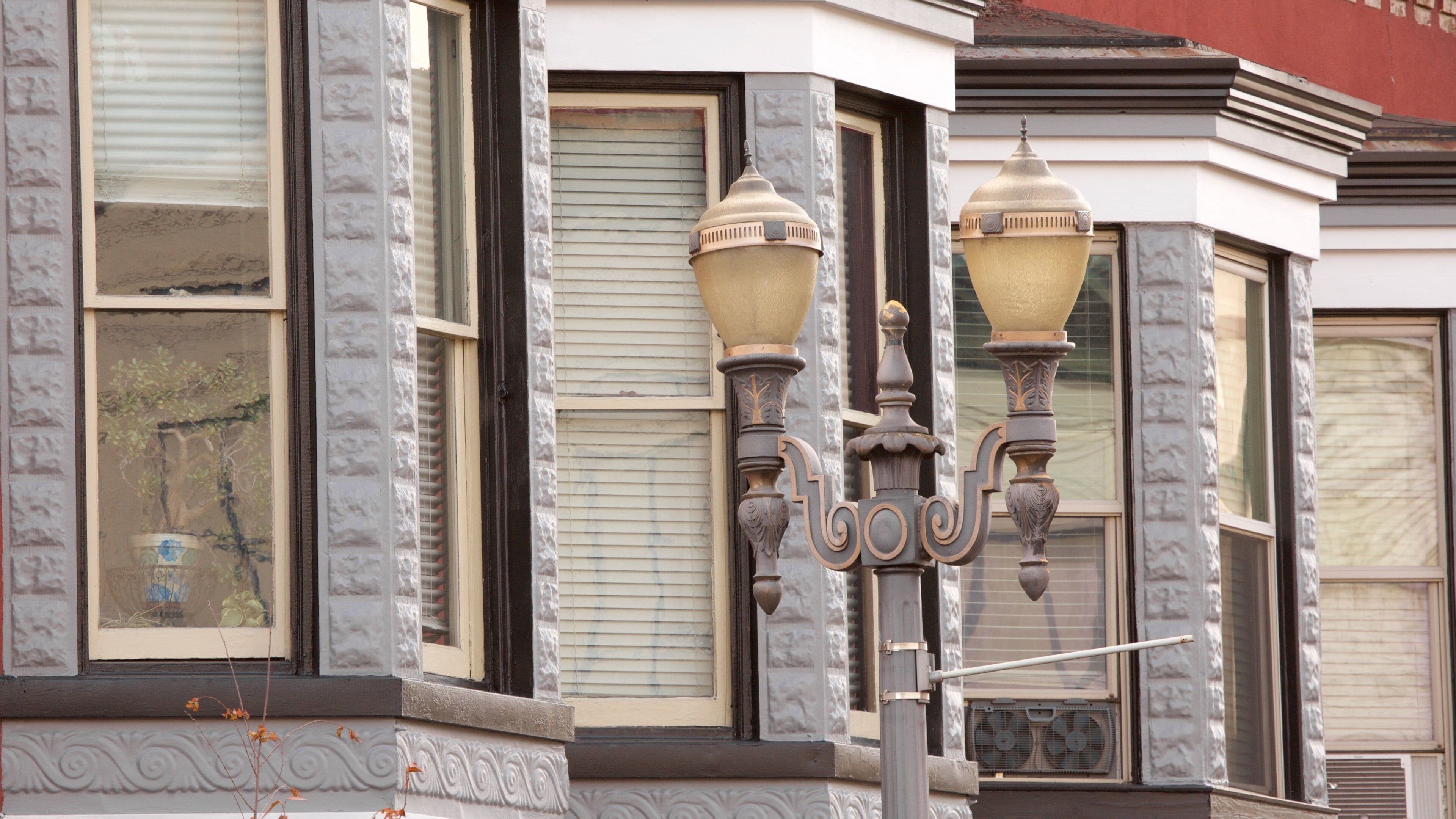 Vancouver which includes heritage architecture