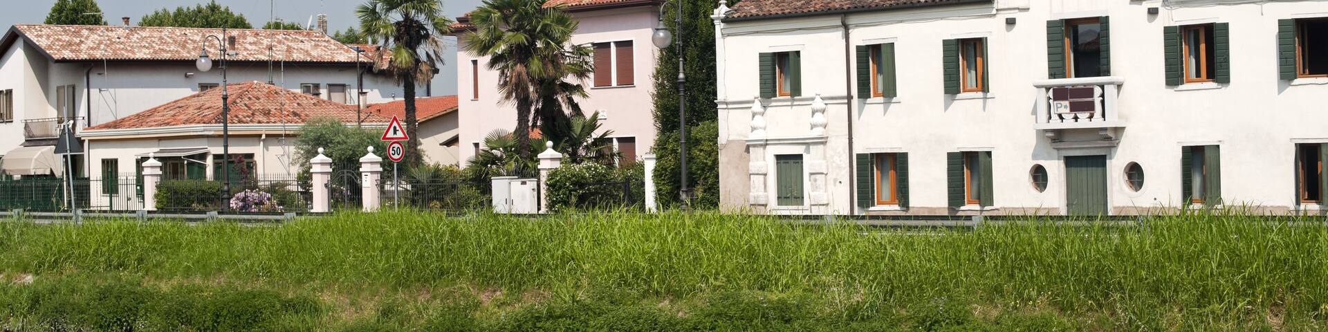 Riviera del Brenta (Veneto, Italy): Historic villa on the river; Shutterstock ID 85873150