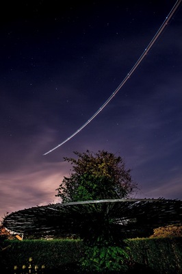 UFO????
No,no, an Airplane ;)
#BVStrove #BVStrover #photography #night #stars #Belgium