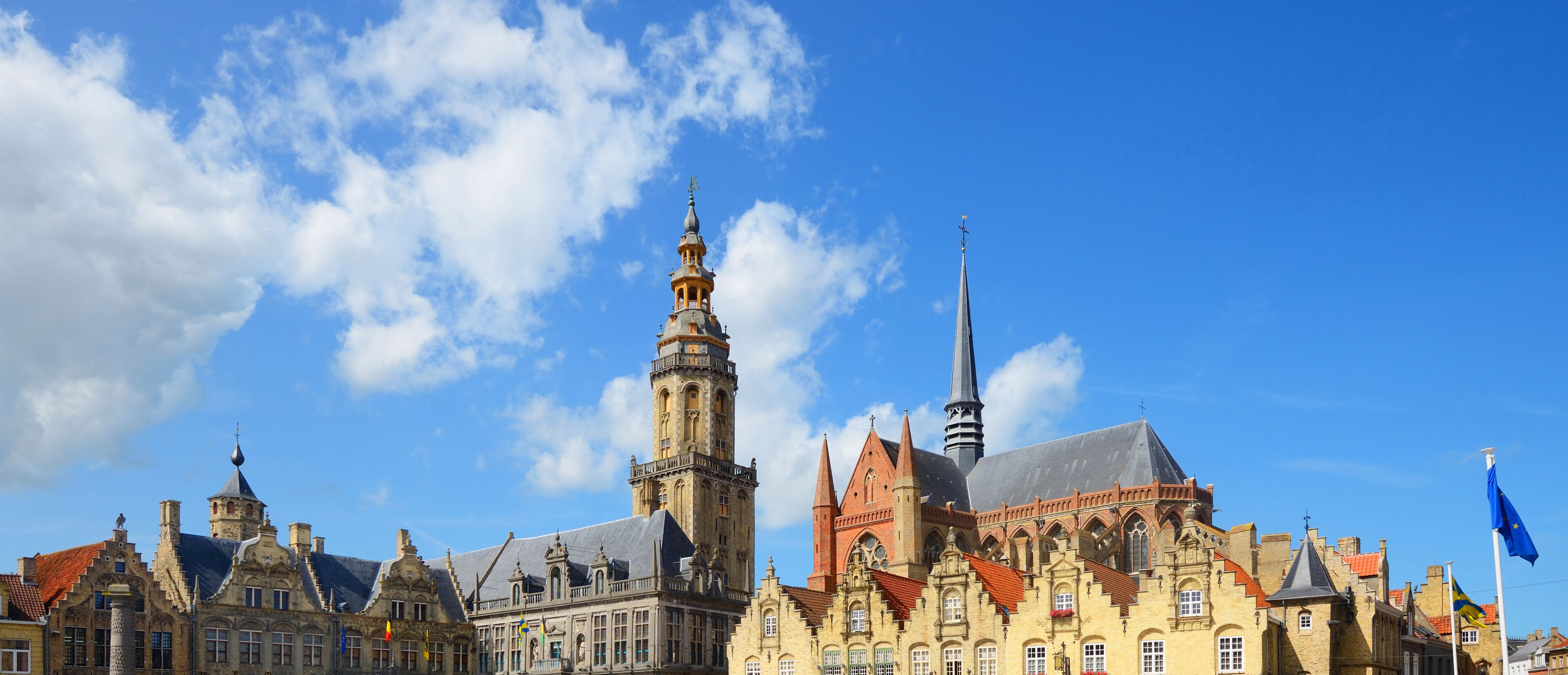 Car parking in the old town of Veurne, Belgium