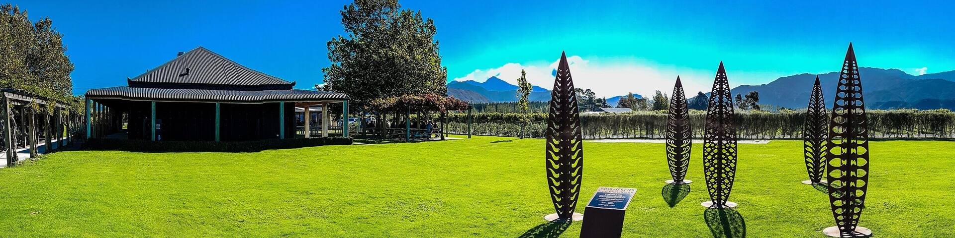 Excellent wines and a great place for lunch!