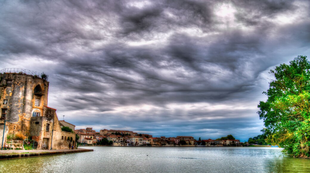 Canal du Midi à Castelnaudary, France