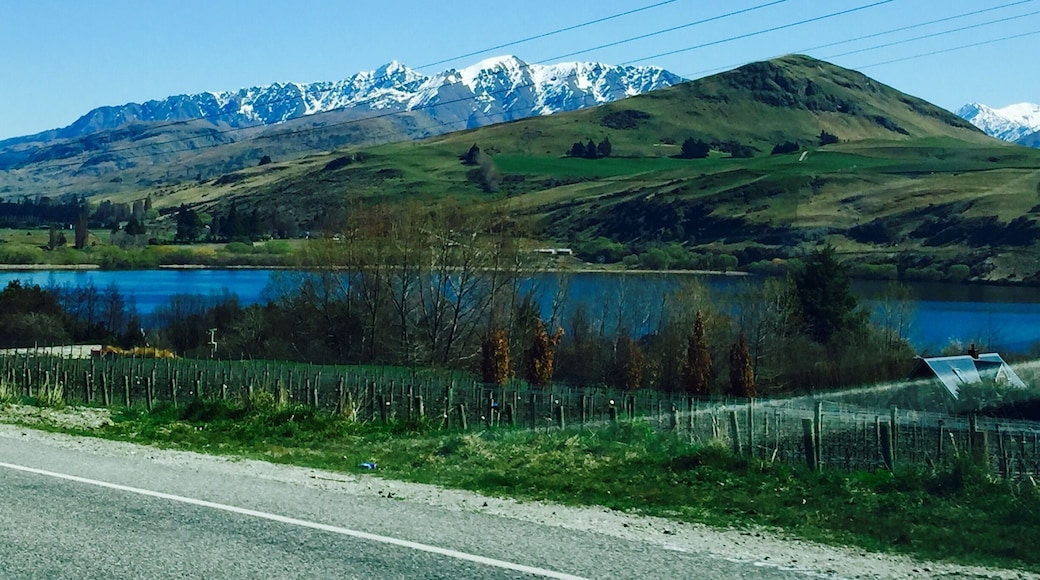 A view taken from the car on the way to Queenstown