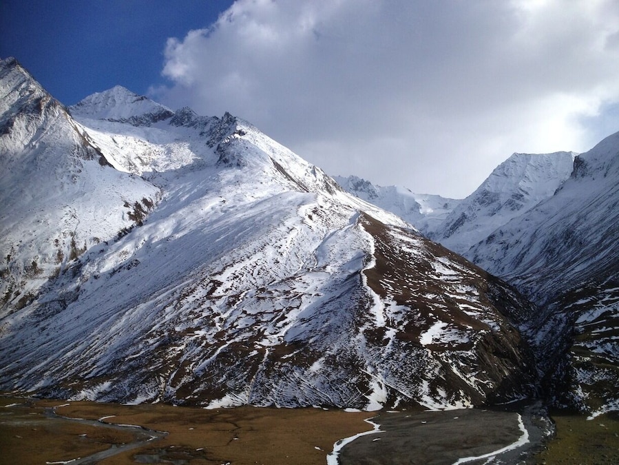 Crossing back to Srinagar over the Zoji La. One of the highest in the world at 11500 feet, we crossed over days before it closed for winter. Spectacular views.