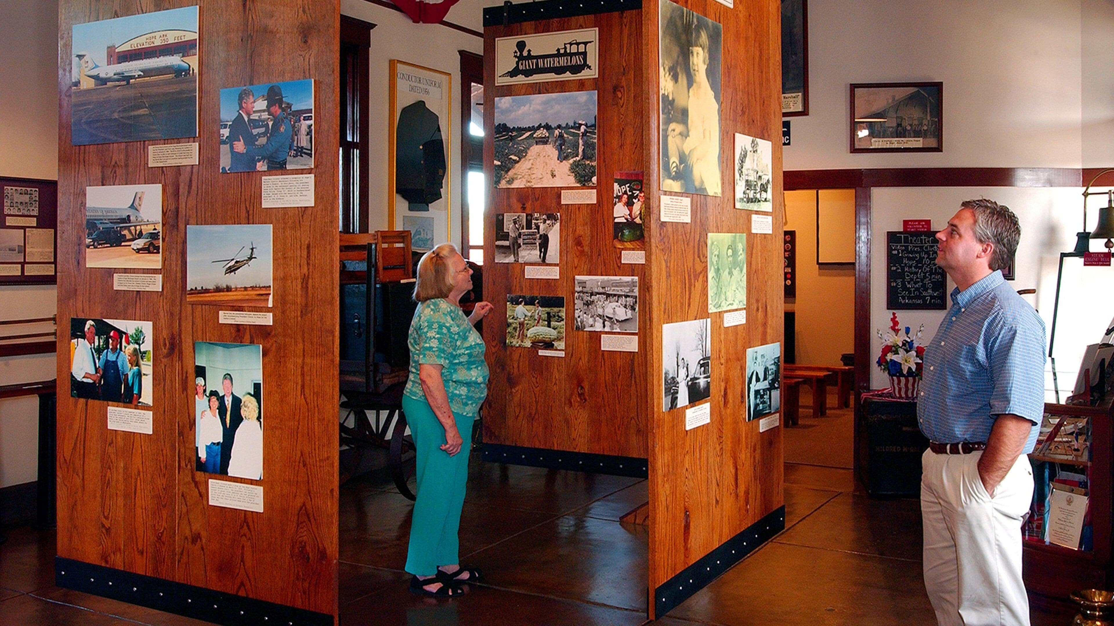 Hope mostrando vistas interiores y también una pareja