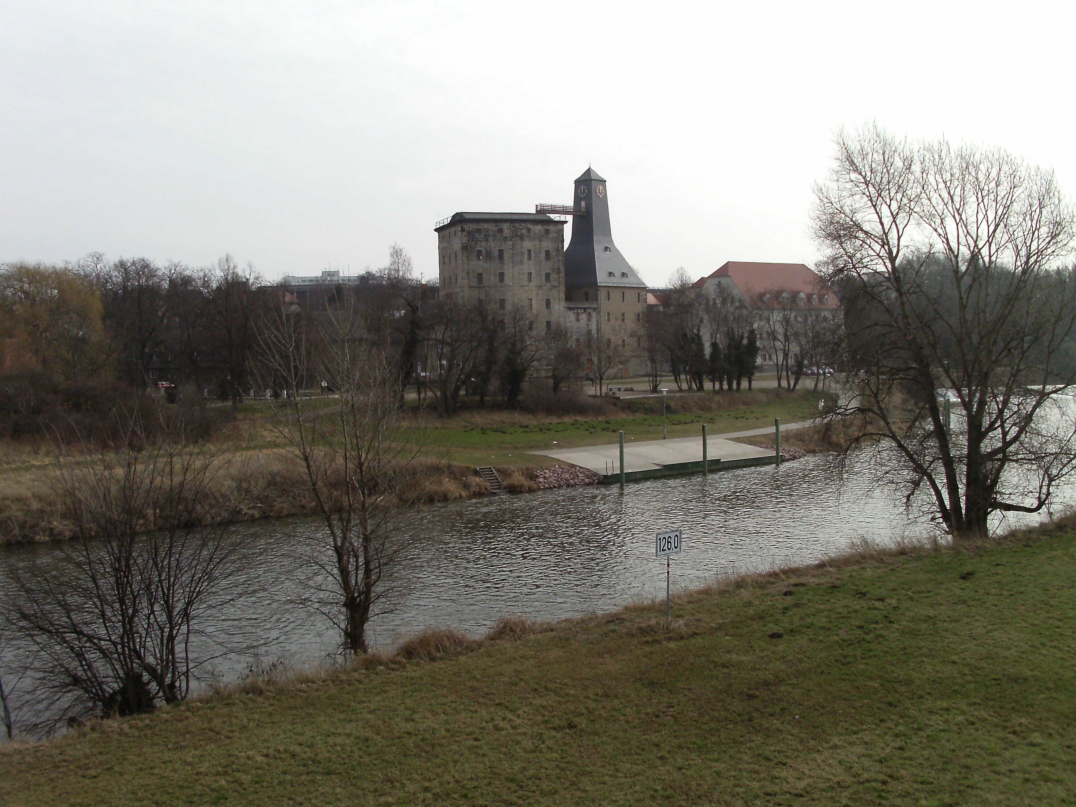 Saale river at Bad Dürrenberg with the Borlach tower (district of Saalekreis, Saxony-Anhalt)