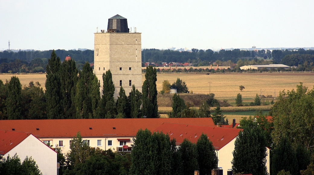 This is a picture of the Baudenkmal (cultural heritage monument) according to the Cultural Heritage Protection Law of Saxony-Anhalt with the ID