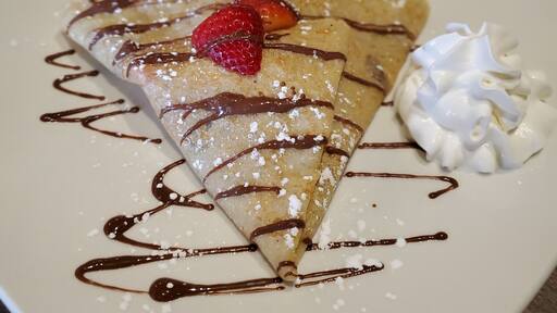 Nice clean & upbeat venue - perfect for our mom-daughter date. Crepe Star Cafe has a sweet & savory menu - crepes, waffles, pizza/rice dishes/salads, Kawartha Dairy Ice Cream & more. Matcha Green Tea, Hot Chocolate w/whip & Nutella crepe w/ strawberries were delish. Family run. Fun & connection encouraged with a nice selection of boardgames to play with at your booth. #foodies #dessert #wheretoeat #ontario #datenight