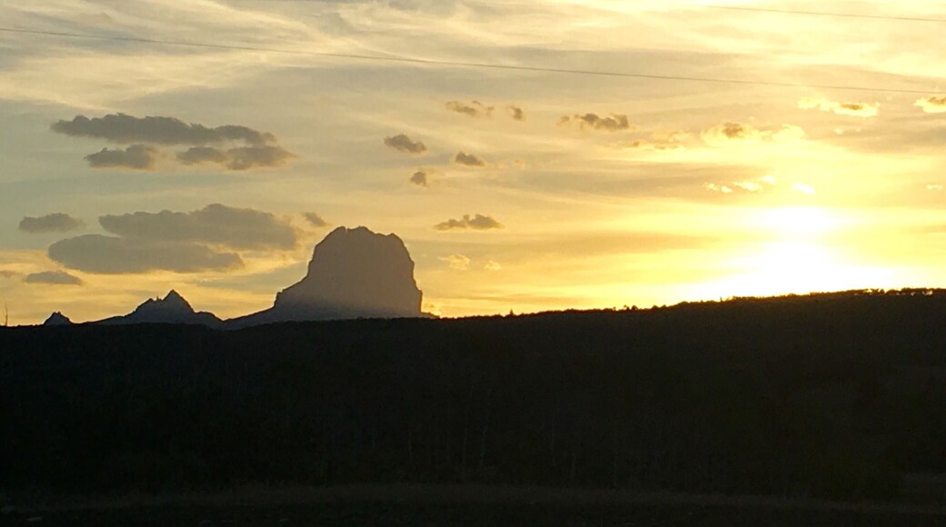 Just crossed the Canadian border into Montana about sunset on Tuesday..