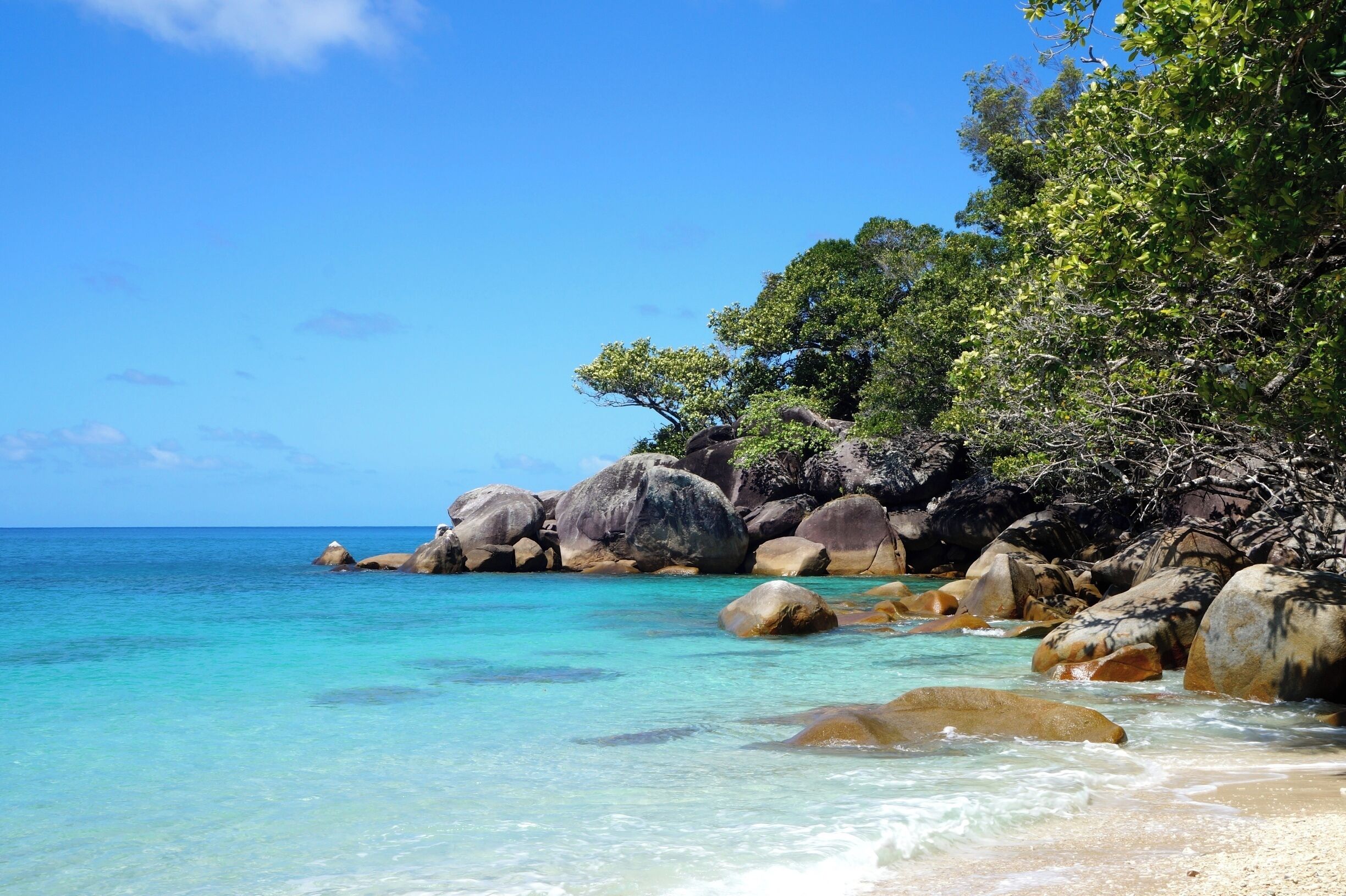 Don't be put off by the name - Nudey beach is absolute paradise and you can keep your bathers on! #waterlust
www.cheskiesgaplife.com