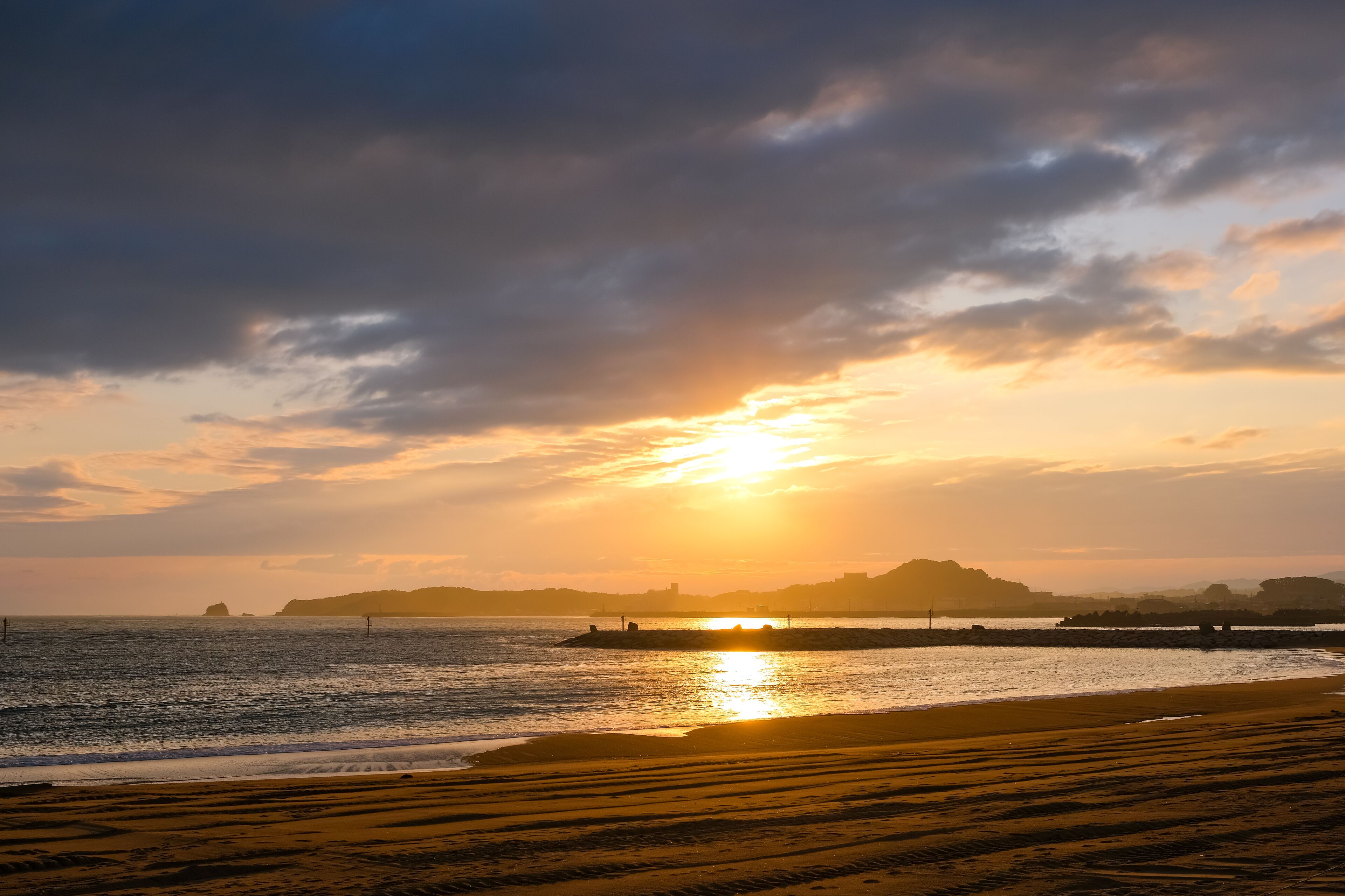 和歌山県田辺市 夕暮れの扇ヶ浜