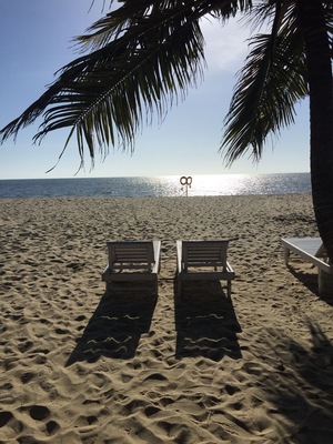 Marari is a beautiful beach close to around 30 kms from alleppey. Enjoy the evening with a walk on this beautiful beach