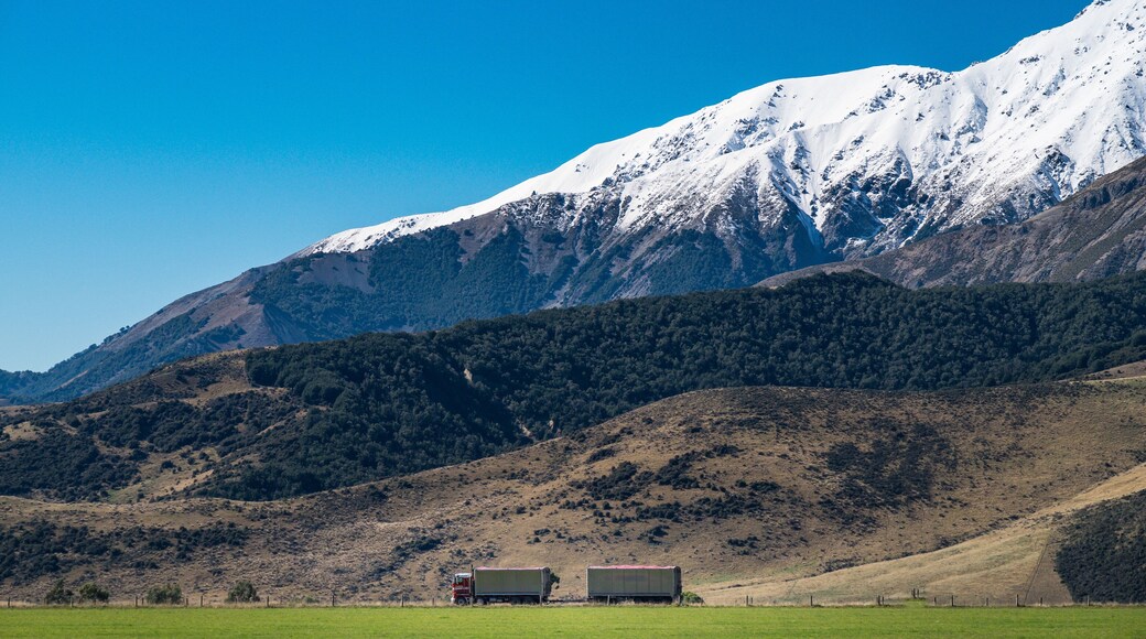 Castle Hill Peak, locate in New Zealand's South Island close to State Highway 73 between Darfield and Arthur's Pass.