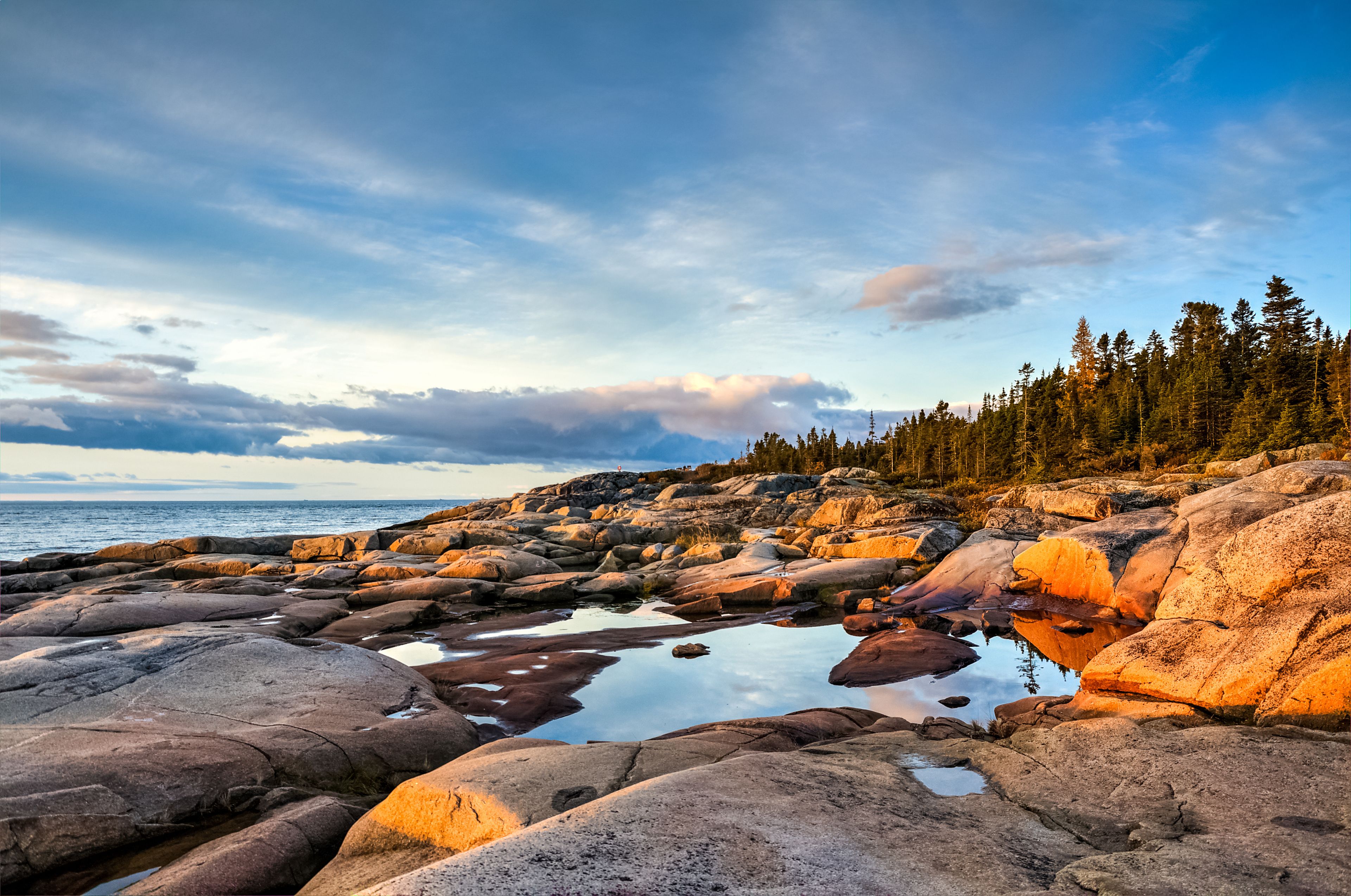 Dawn on the rocks, St-Lawrence river, Quebec, Canada