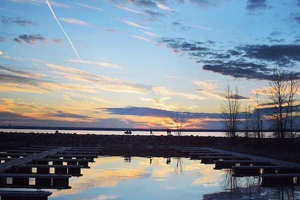 Sunsets and jet trails. The Ottawa Valley, close to Canada's capital, is known for some of the best sunsets anywhere. It's something about the atmospheric conditions. A great spot for viewing them is at this Marina on the Quebec side of the Ottawa River. #blue