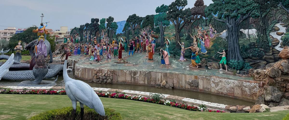 Prem Mandir is a Hindu temple dedicated to Shri Radha Krishna, located in the holy city of Vrindavan, Uttar Pradesh, India