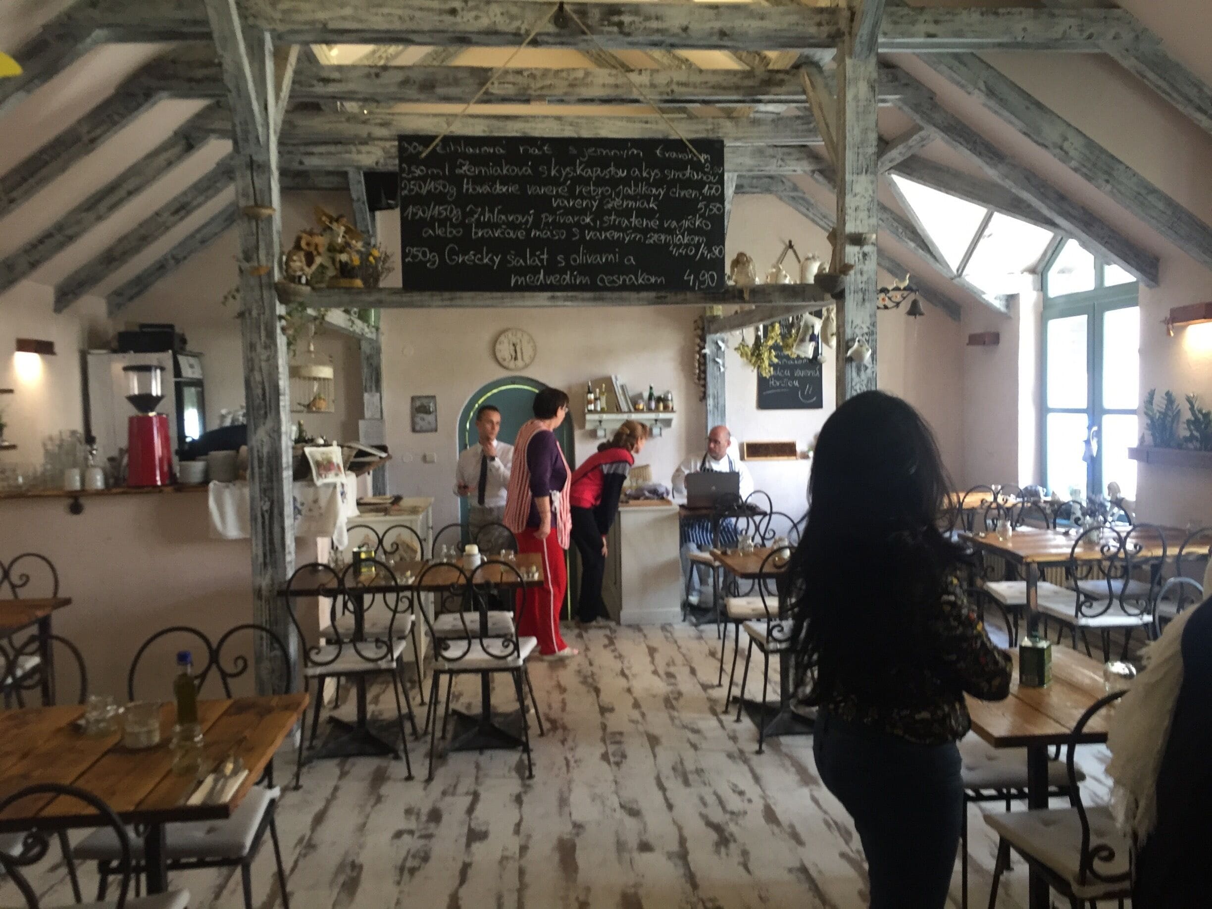 A quaint classy restaurant serving the most awesome food! And the owners are super friendly! We were lucky to find this place while driving to the mountains!