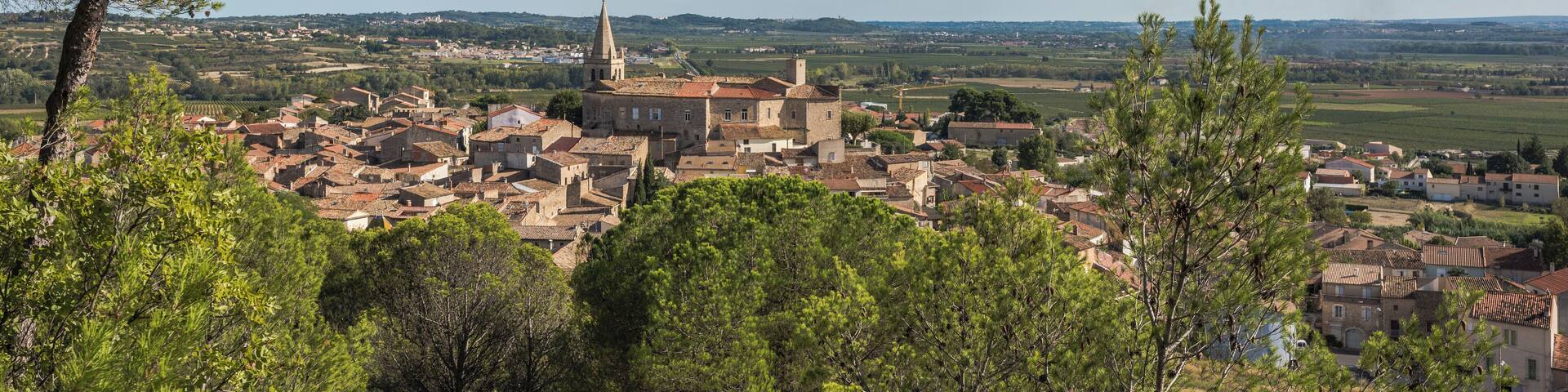 Murviel-lÚs-Béziers, Hérault, France. View of the village from the North.