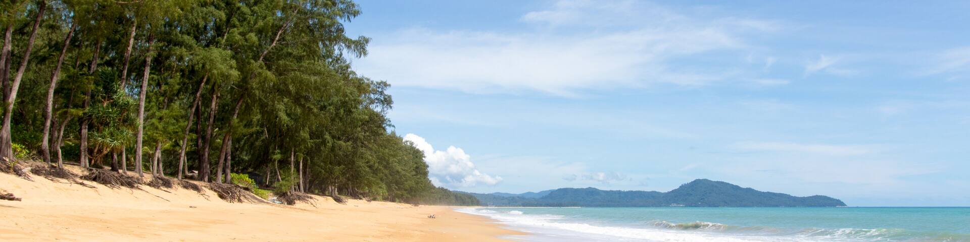 Maikhao Beach / Phuket / Thailand; Shutterstock ID 455711950; Purchase Order: SP-2390; Order Number: Content Innovations EOY spend ; Client/Licensee: Hotels.com - Lee Ban Twan; Job: Hotels.com Go Guid