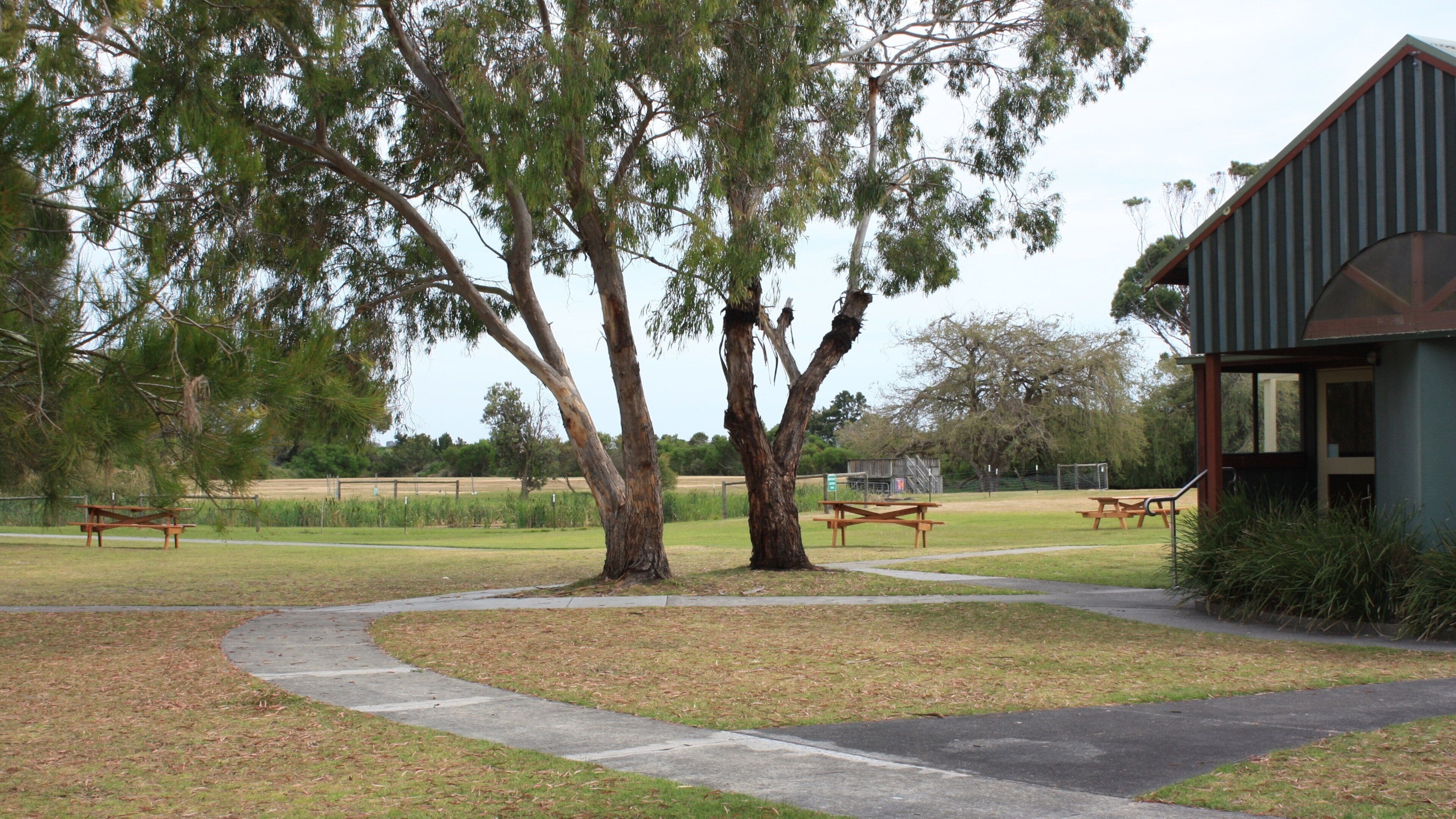 Port Sorell montrant scènes tranquilles et jardin