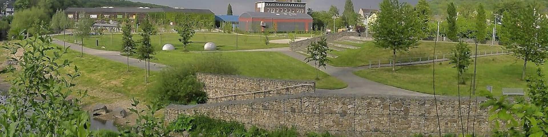 Ennepebogen Gevelsberg mit Regenbogen im Hintergrund