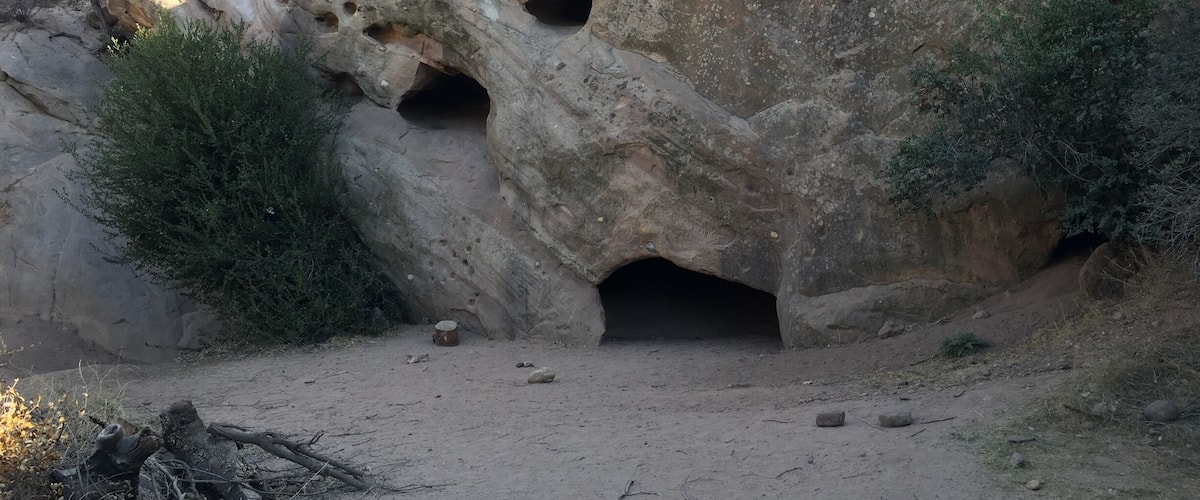 Explore fun sandstone caves carved out by ancient oceans. Accessing the middle cave requires some minor rock climbing. Reaching the upper cave can be a little more challenging.