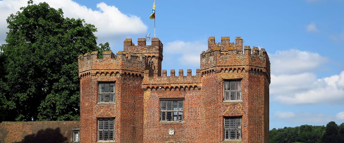 Lullingstone Castle gateway, Kent, England. Wikidata has entry Q17641316 with data related to this item.