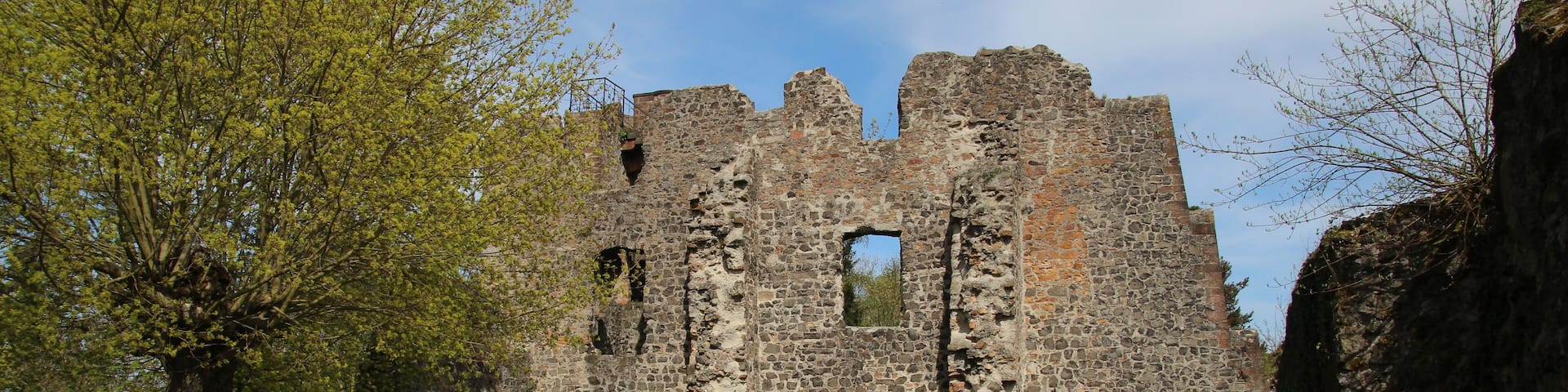de:Burg Staufenberg (Hessen)