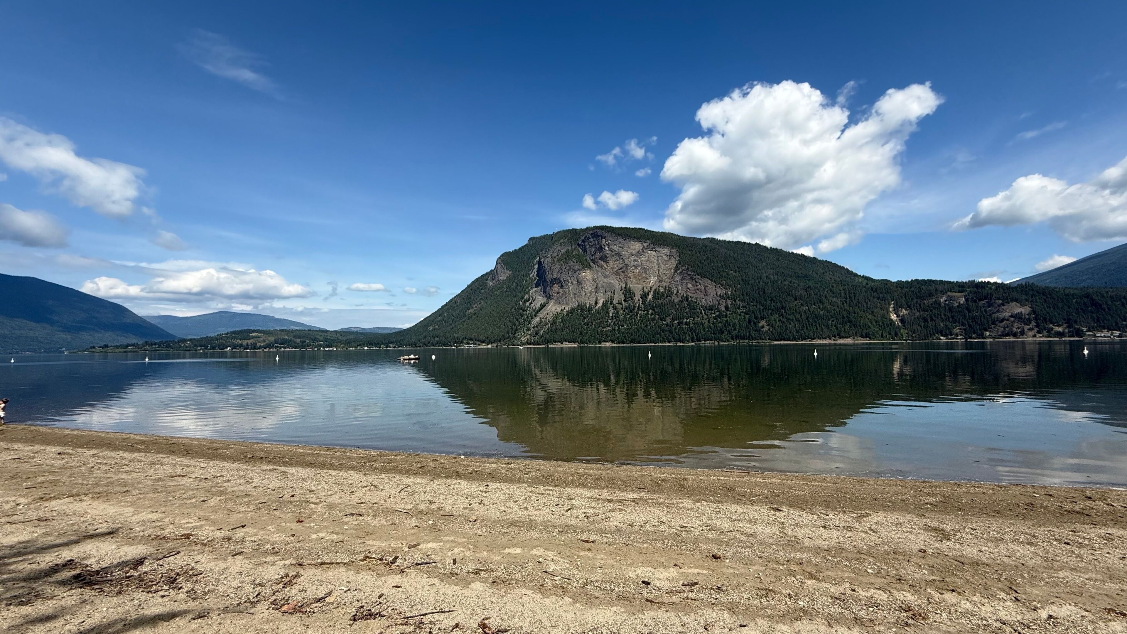 Canoe Beach, Salmon Arm, Shuswap, British Columbia, Canada