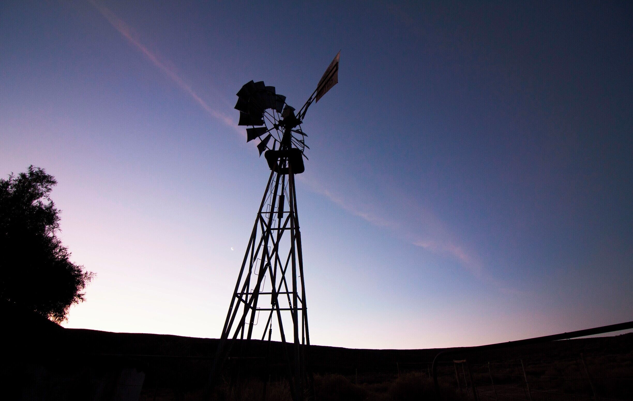 Another view of the windmill during sunset