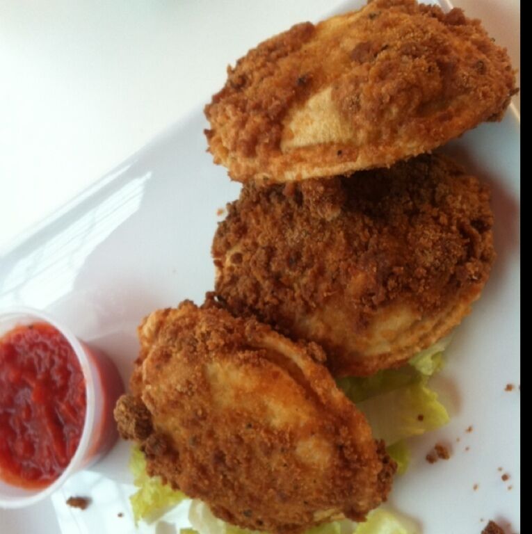 Fried spinach raviolis!!!